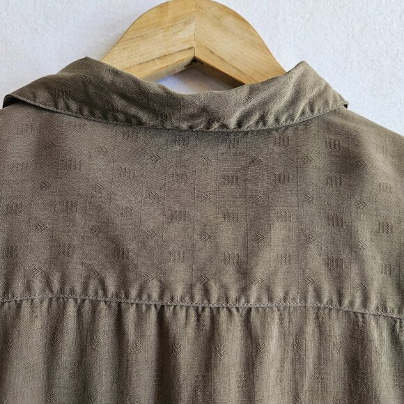 Tommy Bahama Silk Button Down Short Sleeved Shirt  Mens XL Relax Fit Brown - Picture 10 of 14